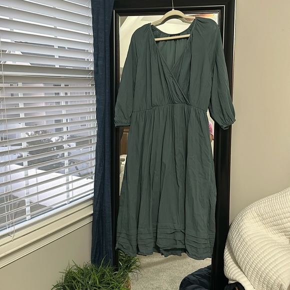 Lane Bryant Dresses & Skirts - Gorgeous Lane Bryant midi dress for fall gauzy linen